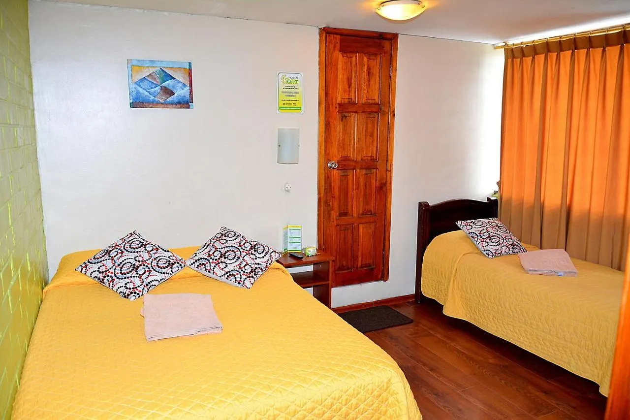 Hostal Terra 4 - El Labrador Quito 0*,