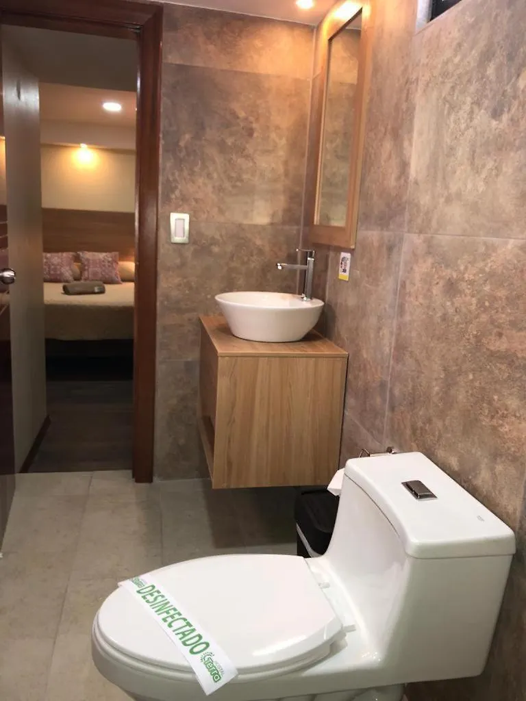 Hostal Terra 4 - El Labrador Quito Vandrerhjem