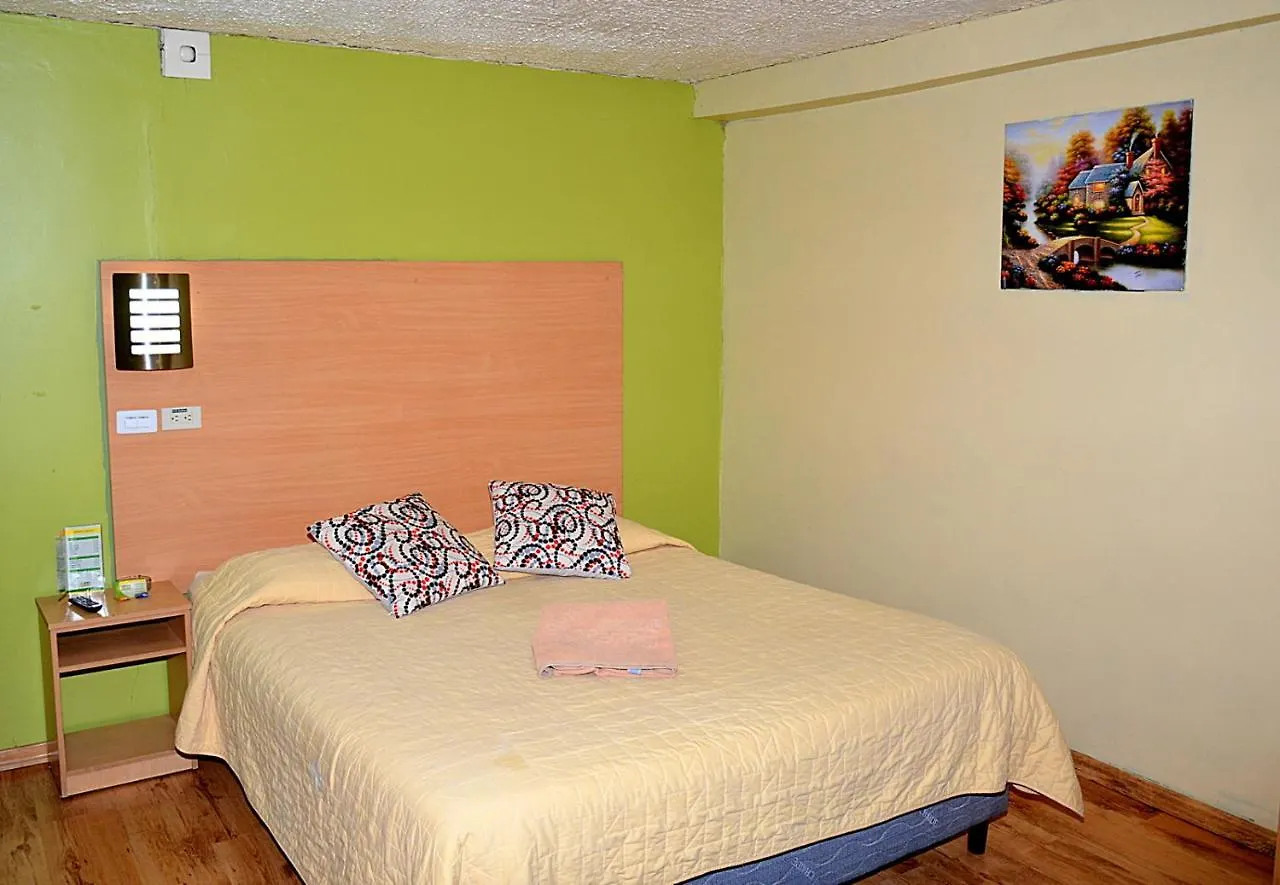 Hostal Terra 4 - El Labrador Quito Vandrerhjem